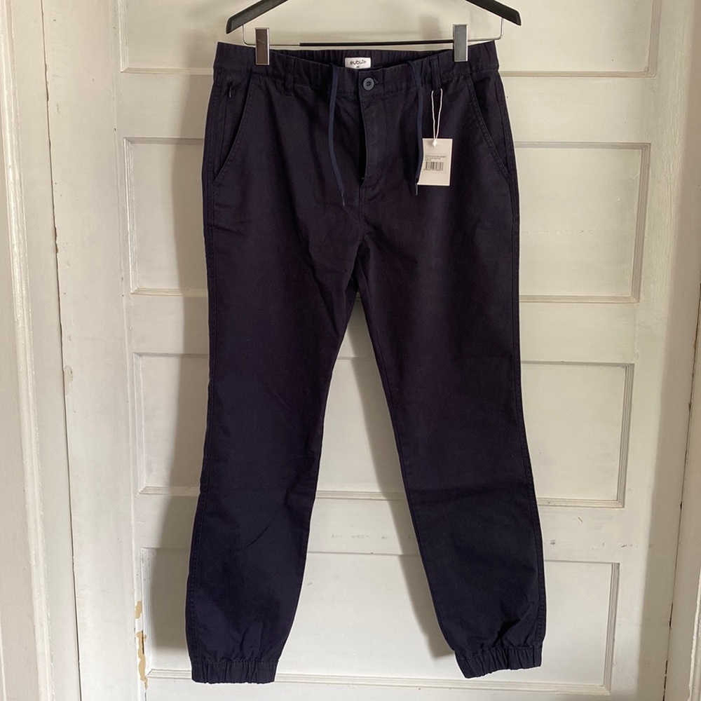 NWT Eubi size M (32-34) w/30" inseam Navy Blue Flex All Day Chino Joggers
